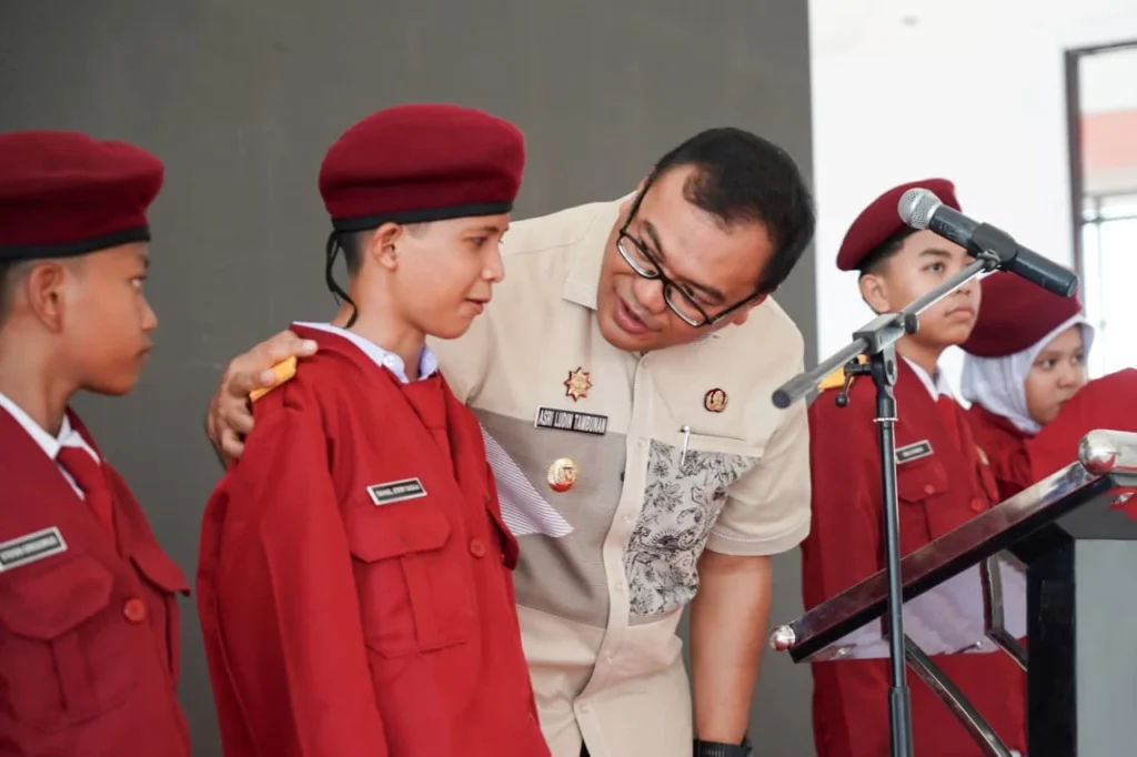 Bupati Asri Ludin : Sekolah Rakyat Bukan Tempat Penitipan, Tapi Jalan Menuju Cita-Cita