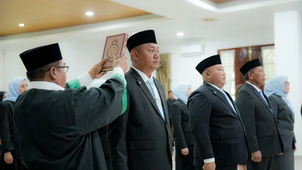 Suparno Pimpin SDABMBK, Janso Sipahutar Nahkodai Perkimtan Deli Serdang