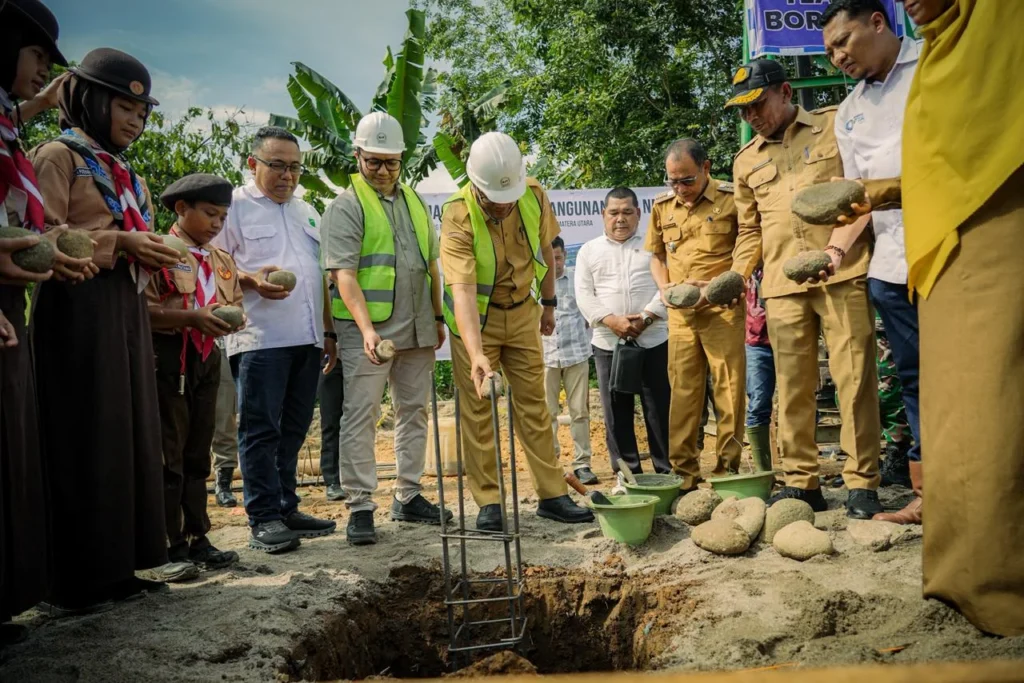 “Langkah Besar di Era Kami” – Bupati Asri Bangun SMPN 2 Galang Untuk Generasi Emas 2045