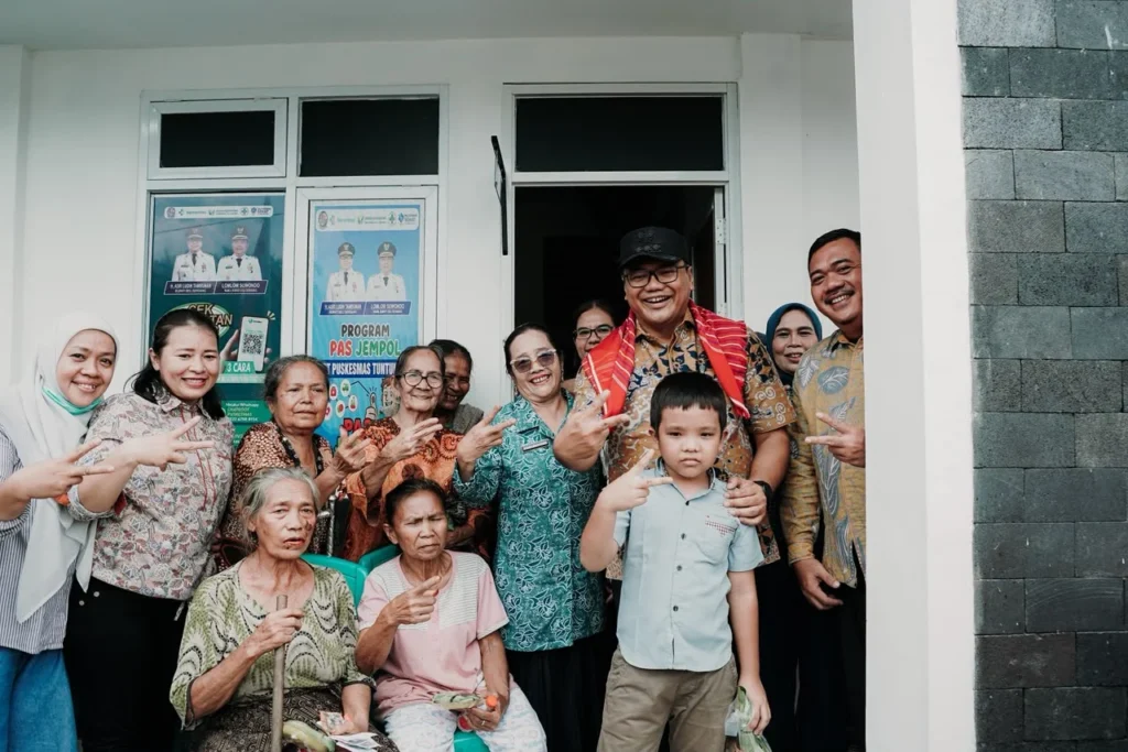 Ngopi Bareng Warga,Bupati Asri Ludin Dengar Langsung Aspirasi di Depan Pustu Bintang Meriah