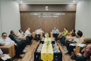 BUKAN CUMA BANGUN KELAS! BUPATI DELI SERDANG SOROTI KUALITAS GURU & KAJI KEBUTUHAN GURU BK SD     501 Ruang Kelas Baru Ditarget 2027, Tapi Bupati Tegaskan: Guru Tak Boleh Stuck Ilmu Lama