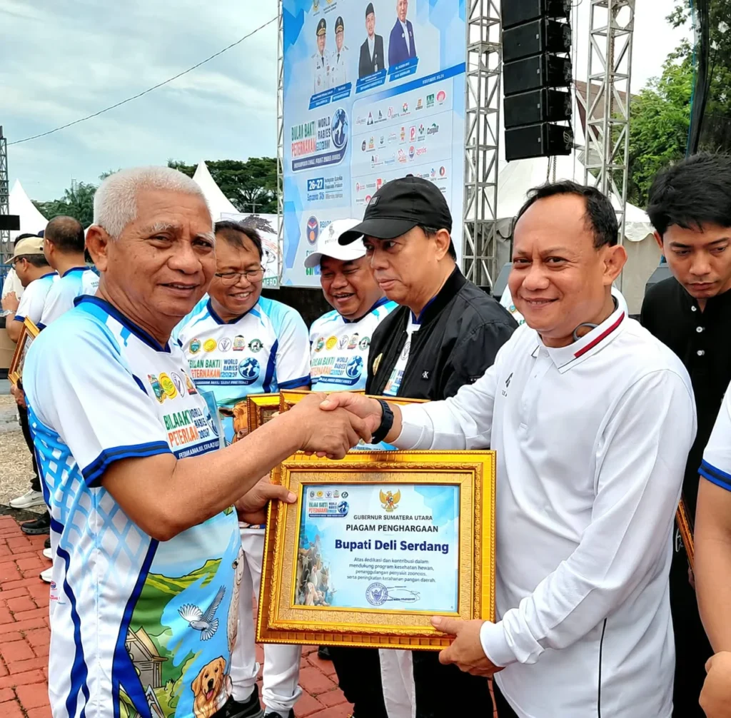 PEMKAB DELI SERDANG TEGASKAN KOMITMEN DUKUNG KESEHATAN HEWAN DAN CEGAH ZOONOSIS LEWAT VAKSINASI DAN EDUKASI