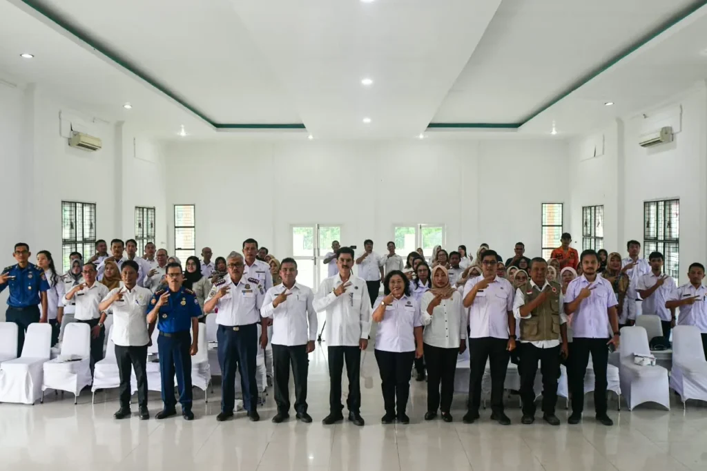 228 LAPORAN MASUK SP4N-LAPOR! DELI SERDANG – BUPATI: JANGAN LEMPAR TANGGUNG JAWAB, ANGGAP PENGADUAN SEBAGAI MASUKAN!